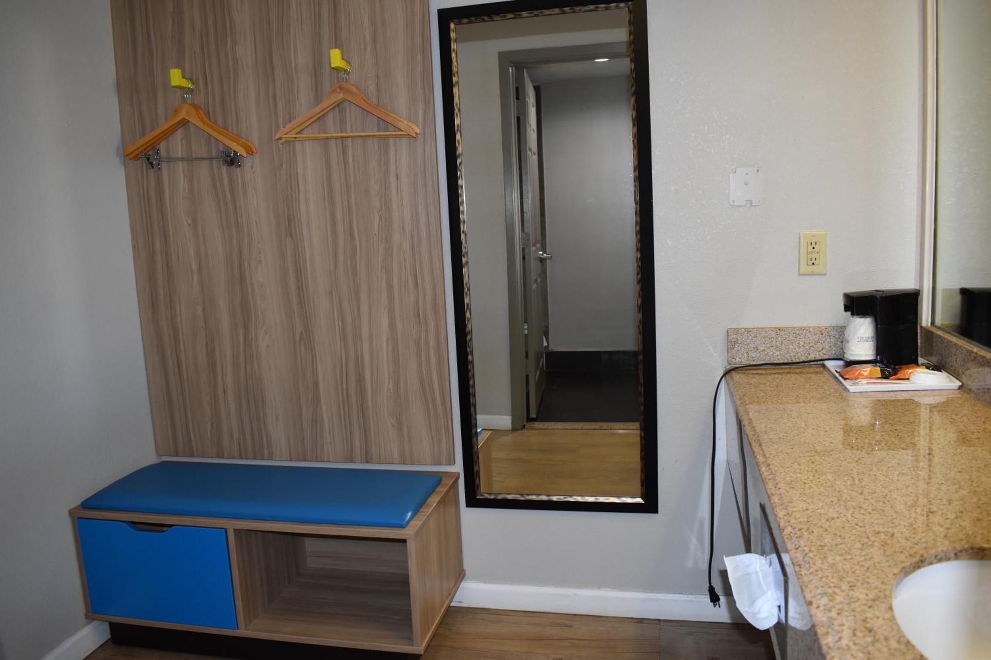Days Inn By Wyndham Nacogdoches/Sfa University/Downtown Ngoại thất bức ảnh